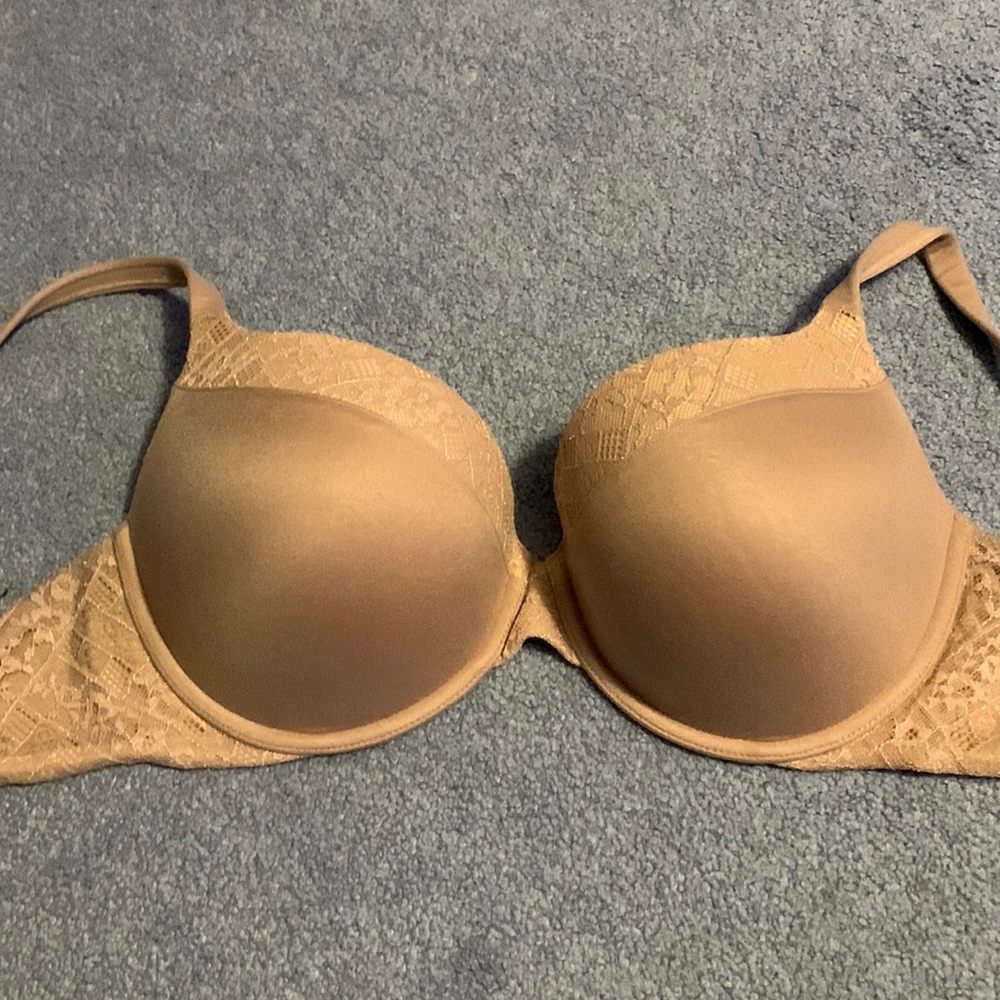 Victorias Secret Pink Lacey T-Shirt Bra Size 38D